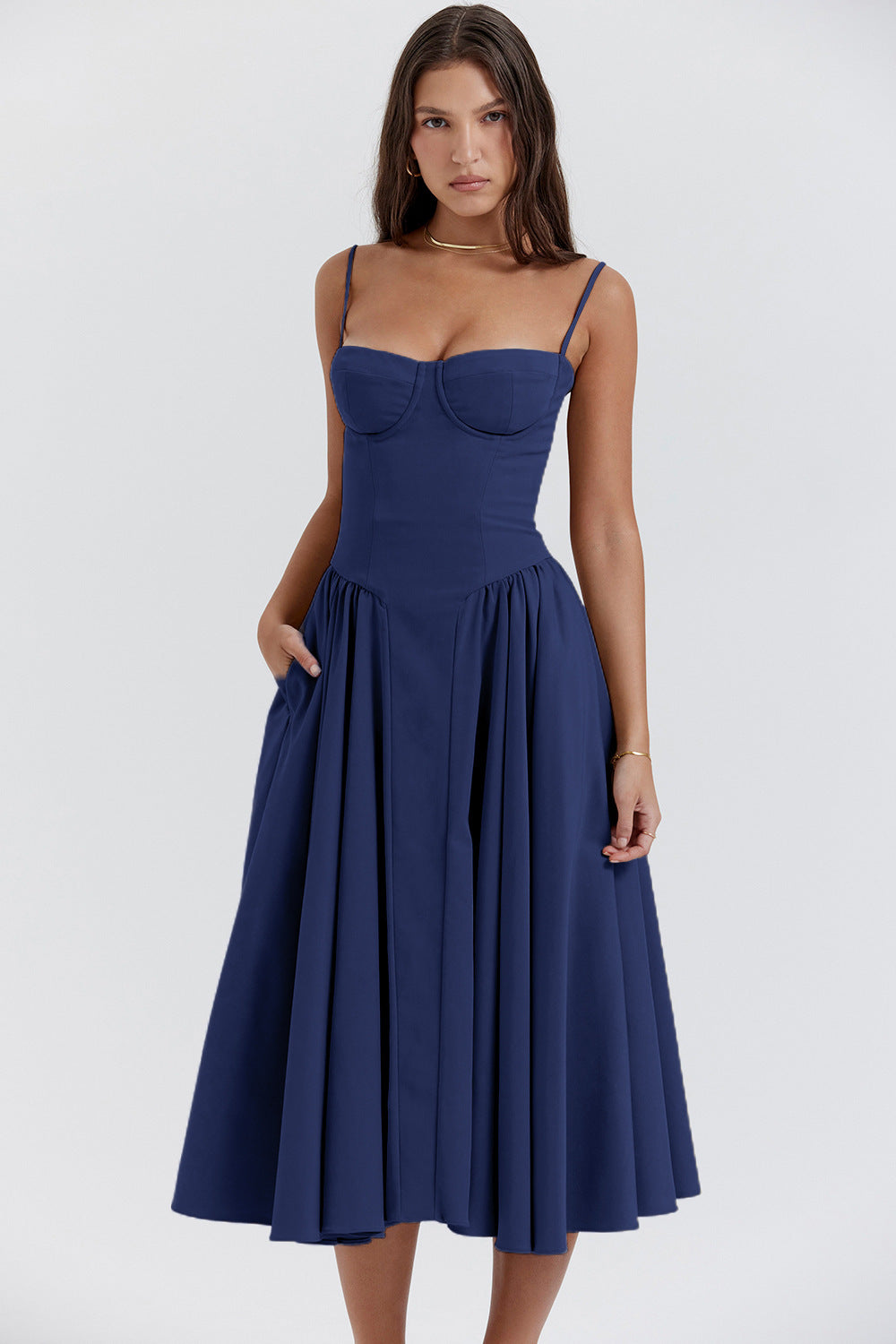 Astrid | Dame Retro Midi Kjole | Til Stil og Komfort