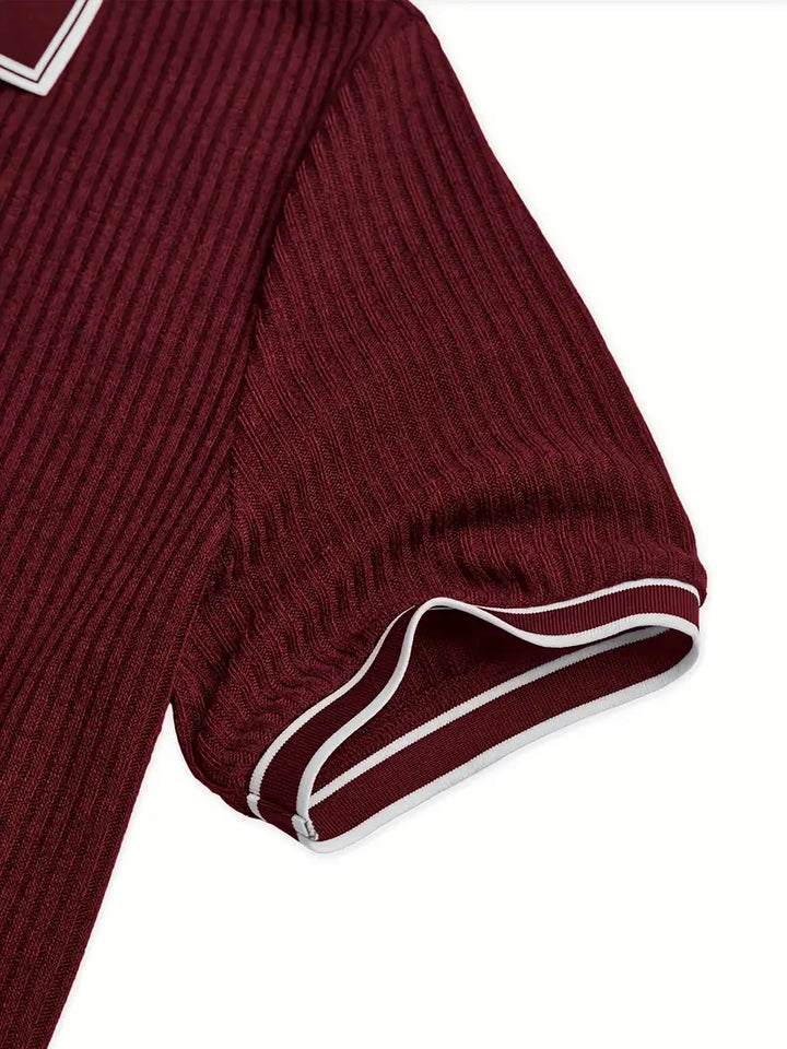 Frederik | Herren Stilfuld Ribbet Poloshirt med Kontrastdetaljer | Til Sommer & Elegance