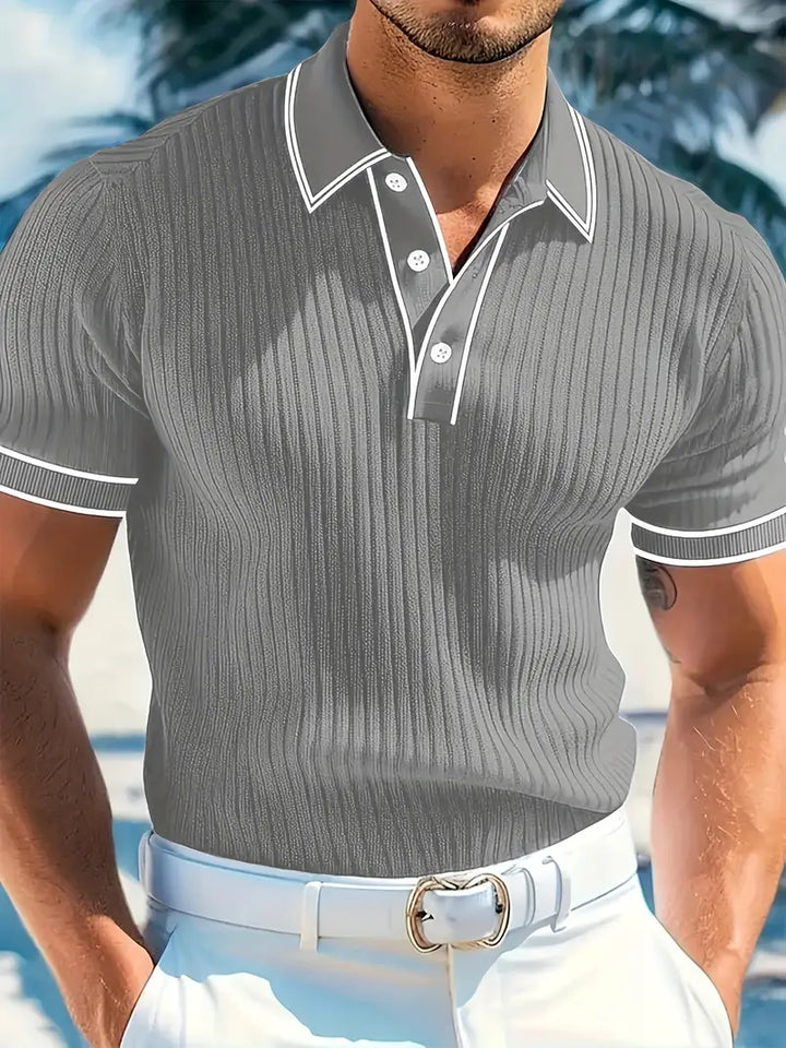 Frederik | Herren Stilfuld Ribbet Poloshirt med Kontrastdetaljer | Til Sommer & Elegance