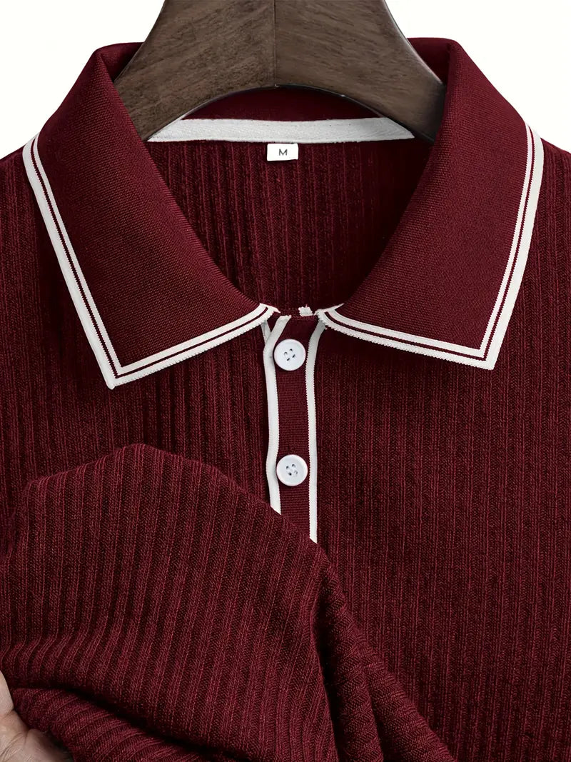 Frederik | Herren Stilfuld Ribbet Poloshirt med Kontrastdetaljer | Til Sommer & Elegance