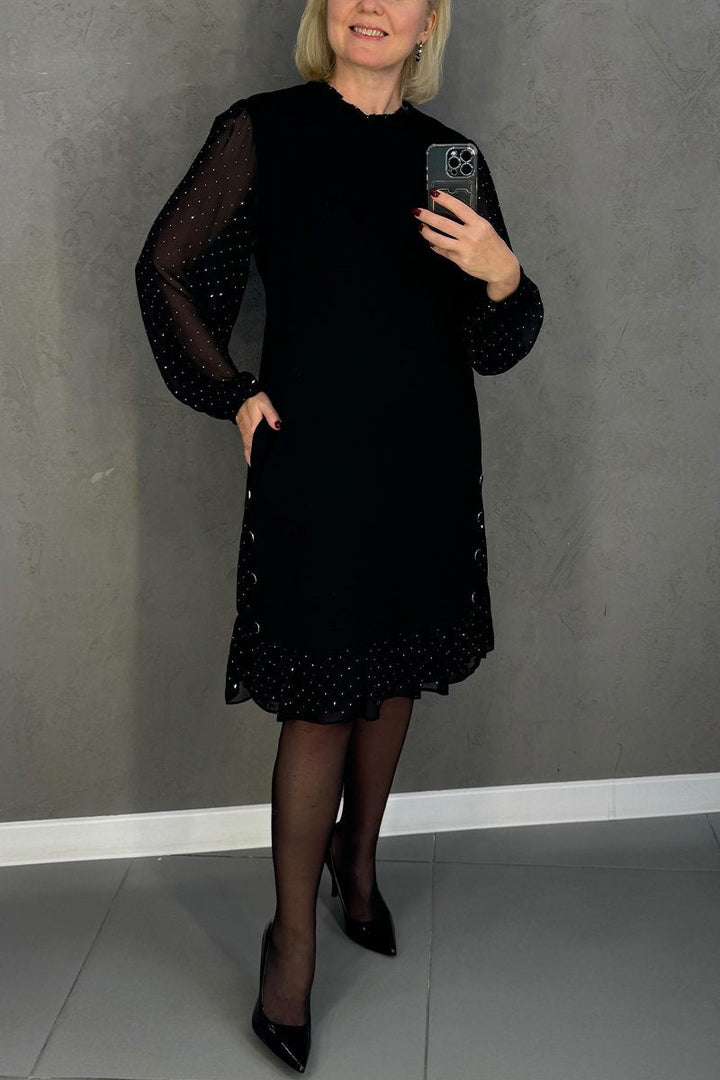 Elegant Kjole | Dames Skinnende Detaljeret Aftenkjole | Leena