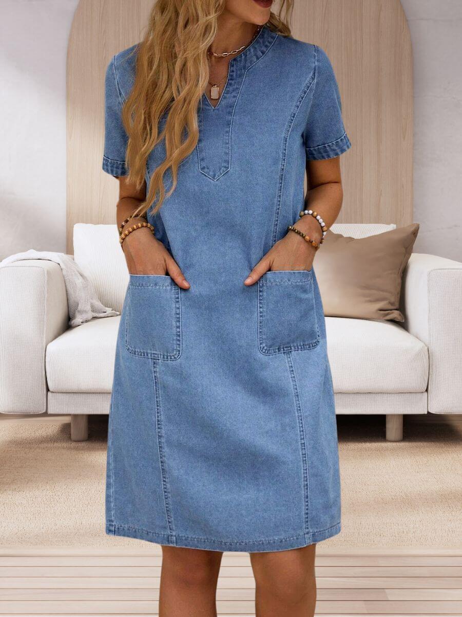 Alvilde | Dame Let V-udskåret Sommerkjole | Til Hverdag & Hygge