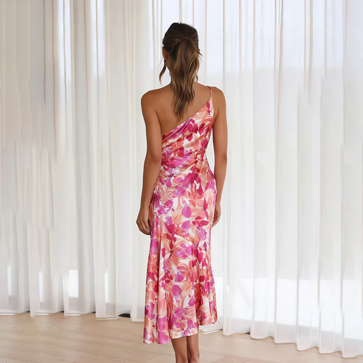 Line 1: Emma | Dame Sommerlige Blomsterprint Kjole | Asymmetrisk Udskæring