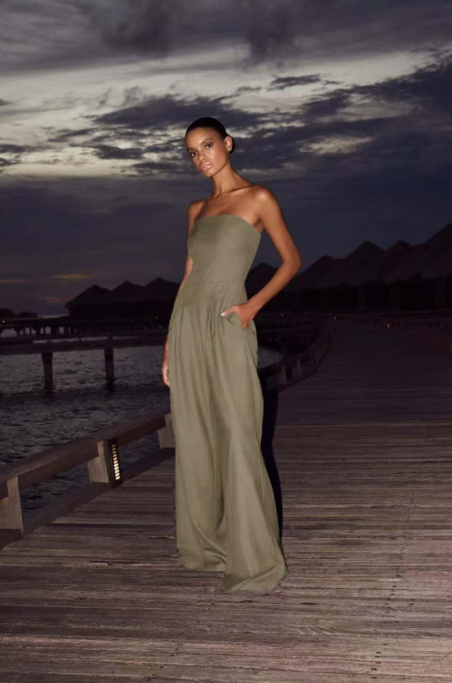 Siena | Kvinders Elegante Stropløse Jumpsuit | Komfort og Stil