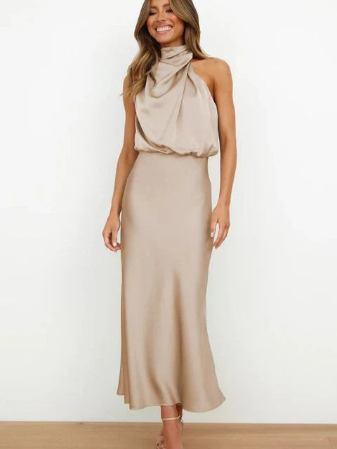 Frida | Dames Elegant Udhulet-Kjole | Moderne Slid